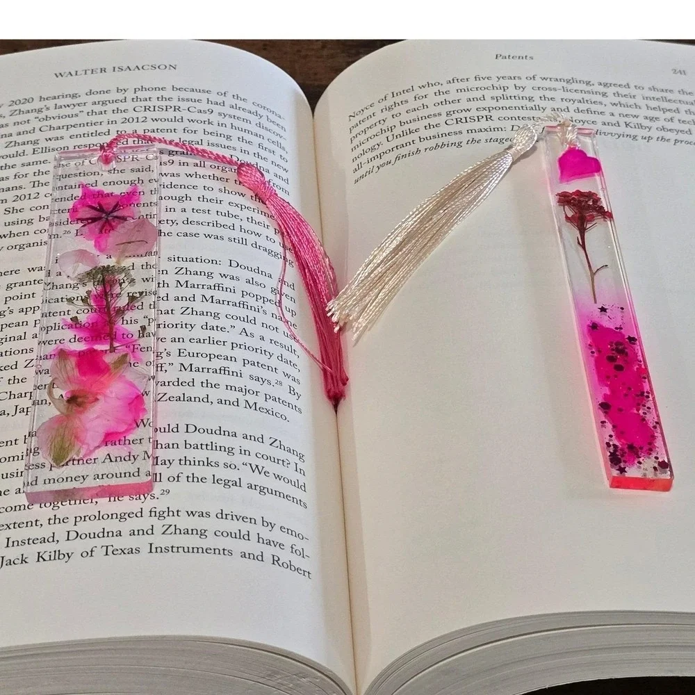 Handmade Resin Floral Bookmarks Real Pressed Flowers Pink Glitter Tassels Set 2